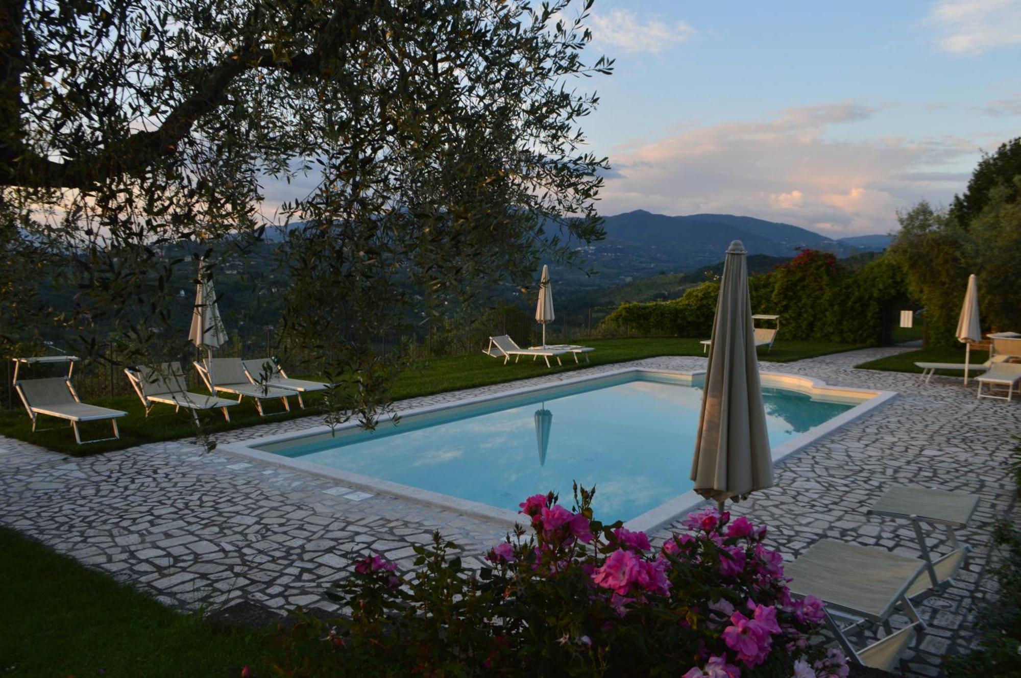 Villa Collebelvedere - Near Rome With Home Restaurant Fara in Sabina Экстерьер фото